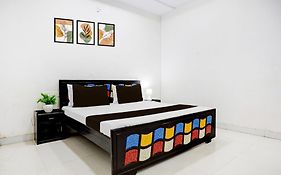 Hotel O Dev Garden Resort